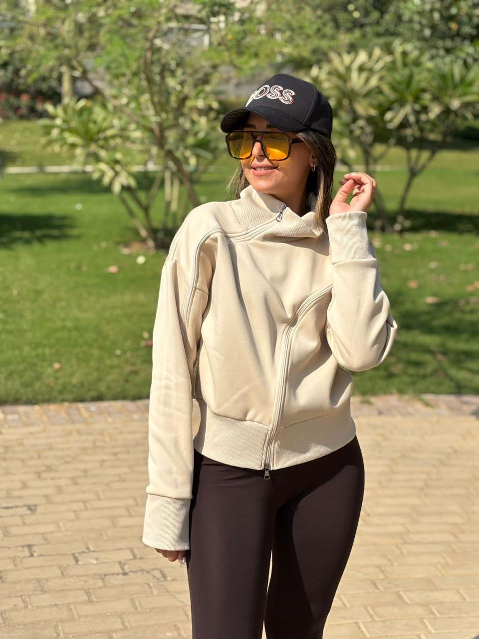 Zipper sweatshirt beige