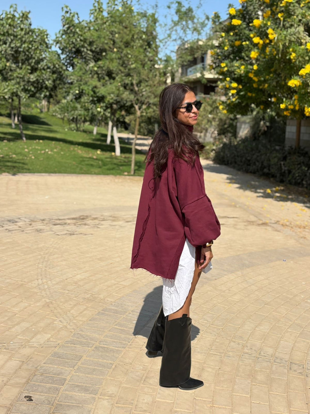 Burgundy long sweatshirt (one size)