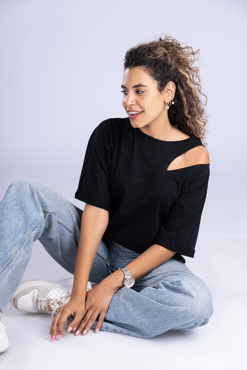 Cut Out T-shirt